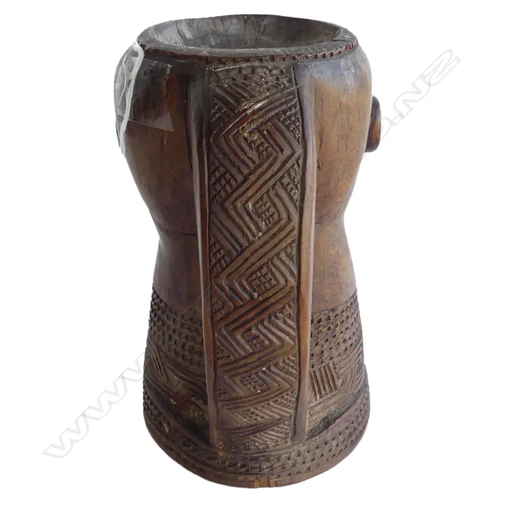 An African libation cup, Image 1++